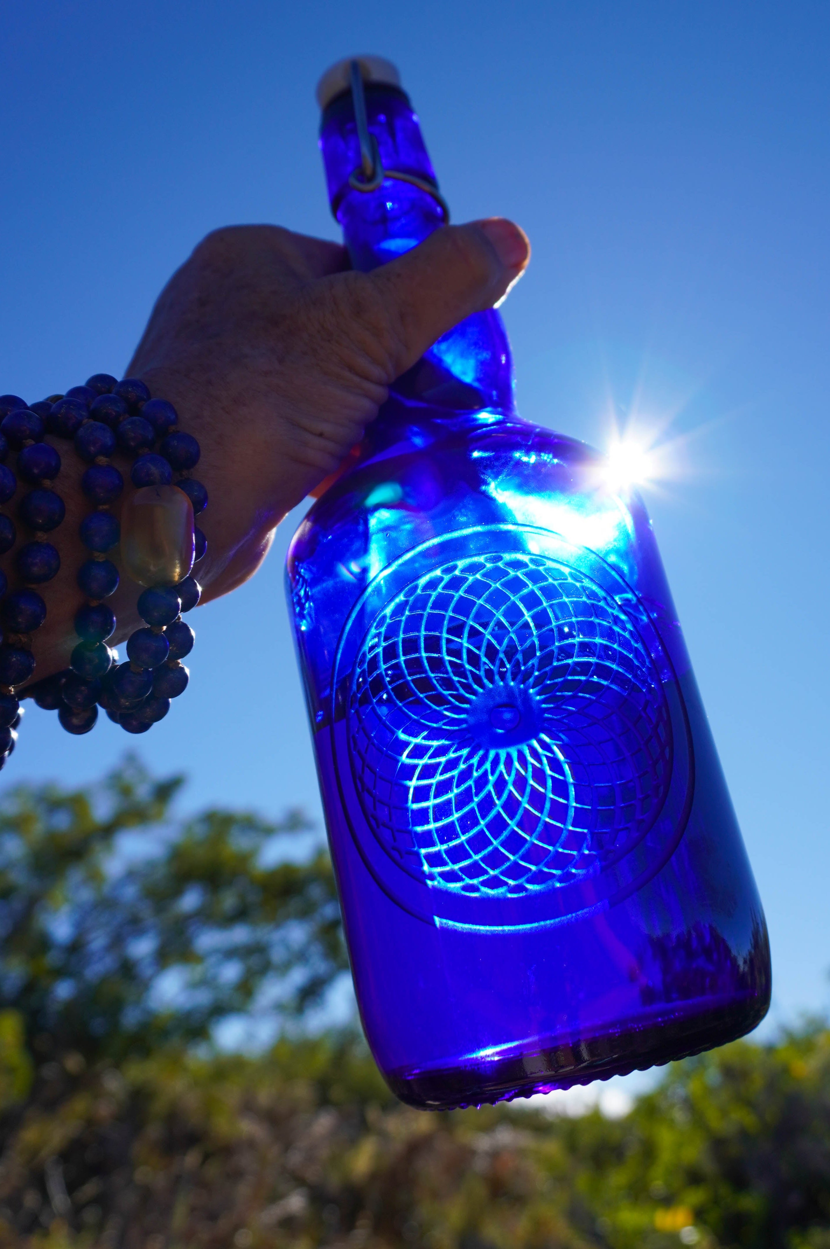 Blue Babybottle【クリスタルパワーストーン】 Genie Sandblasted Water Drops – Blue Bottle Love