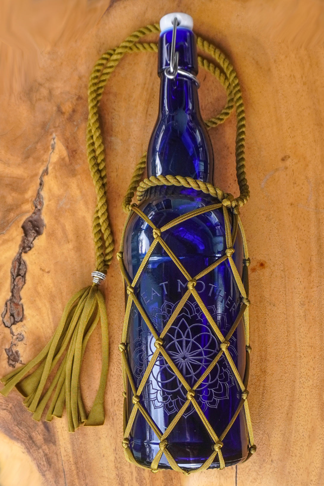 String Boottele String Bottle Holder ~ Over the Shoulder – Blue Bottle Love